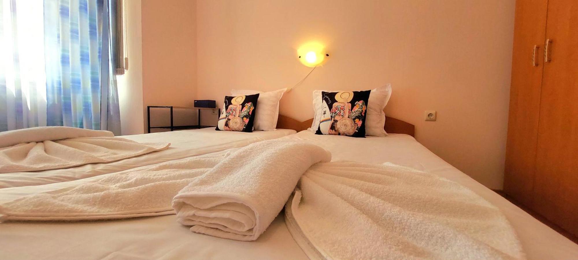 Holiday-Orchid Menada Apartments Pantai Sunny Ruang foto